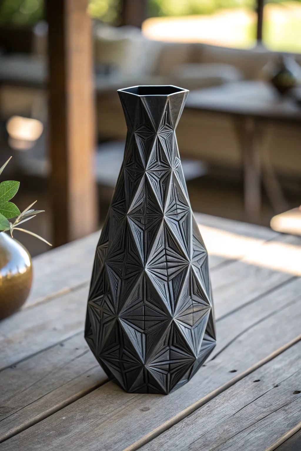Elevate your space with a stunning 3D-printed geometric vase—where craftsmanship meets modern elegance.