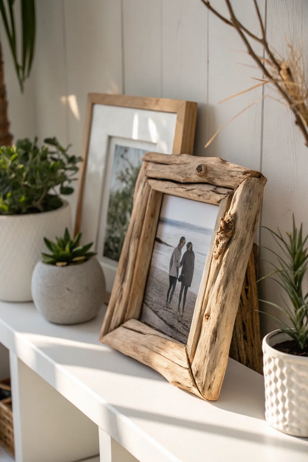 Capture cherished moments with a handcrafted driftwood photo frame – the perfect blend of natural beauty and heartfelt memories for Mother's Day.