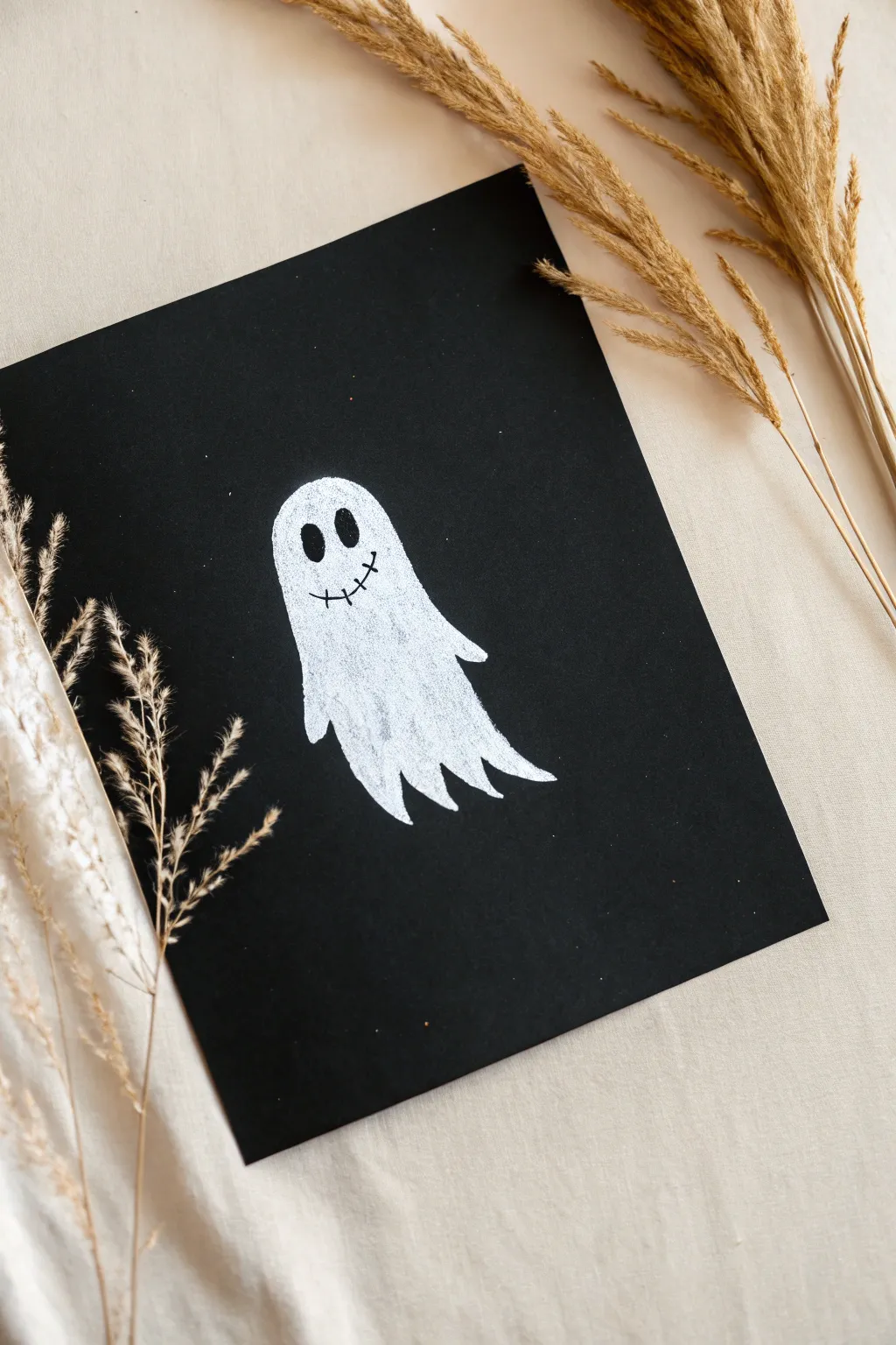 Crafting Halloween magic with tiny hands and playful googly eyes! 🎨👻 #MinimalistHalloween #ScandiBohoCrafts