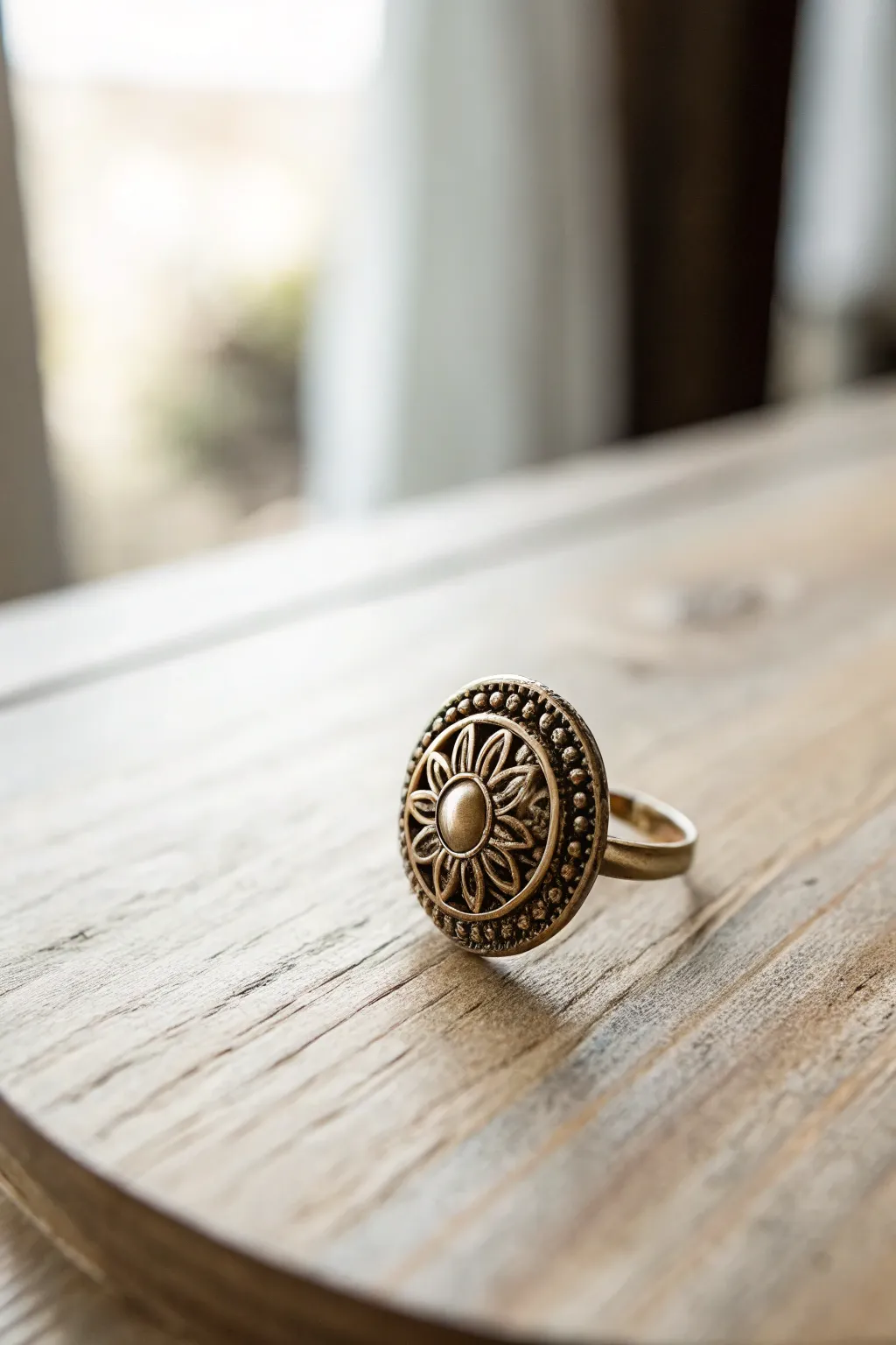 Upcycle elegance: Vintage button rings that tell a story.