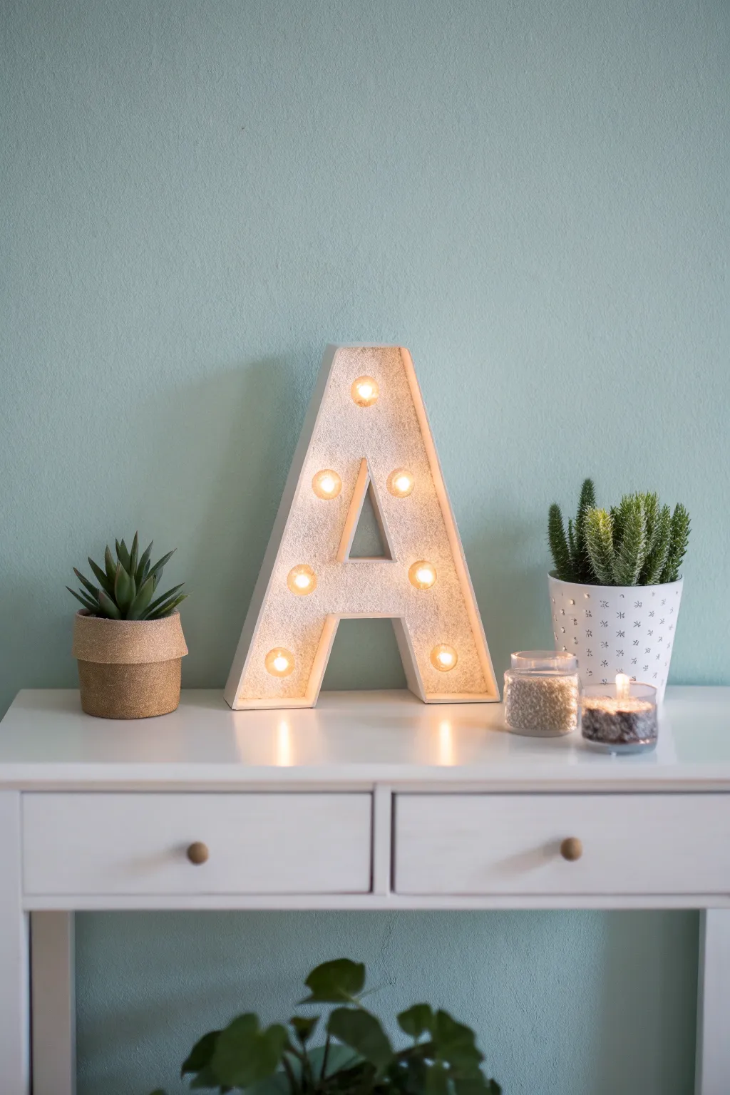 Illuminate your space with personalized marquee letters – a perfect blend of simplicity and charm!