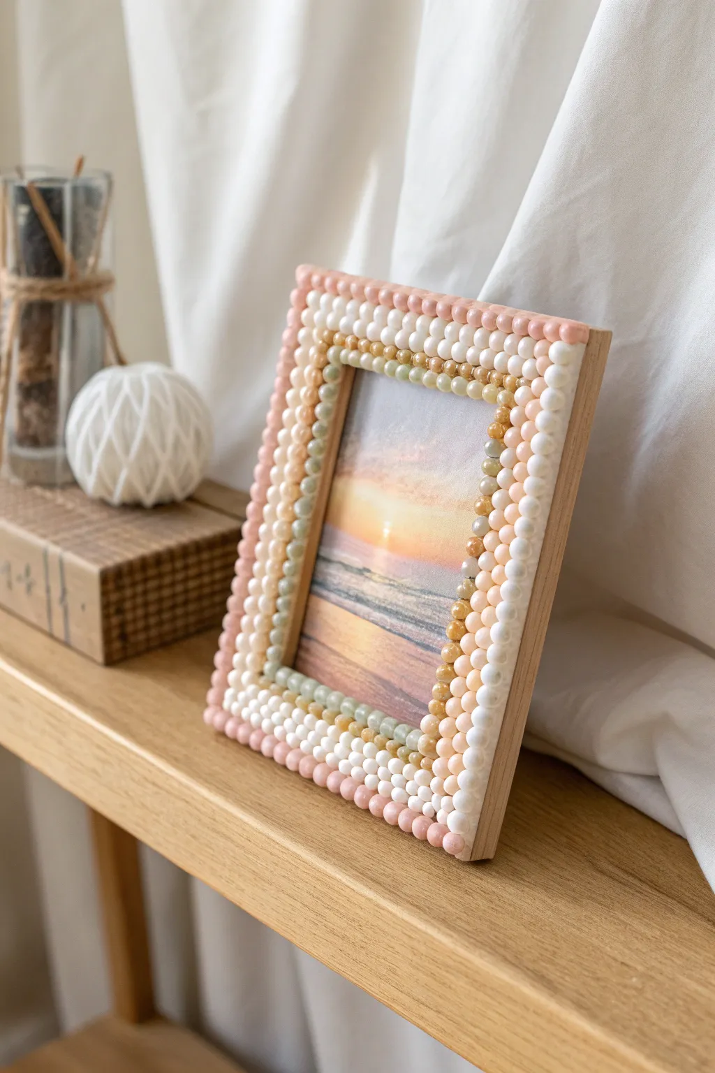 Showcase your memories with a touch of artistry and elegance using 3D melting bead frames. 🌿✨