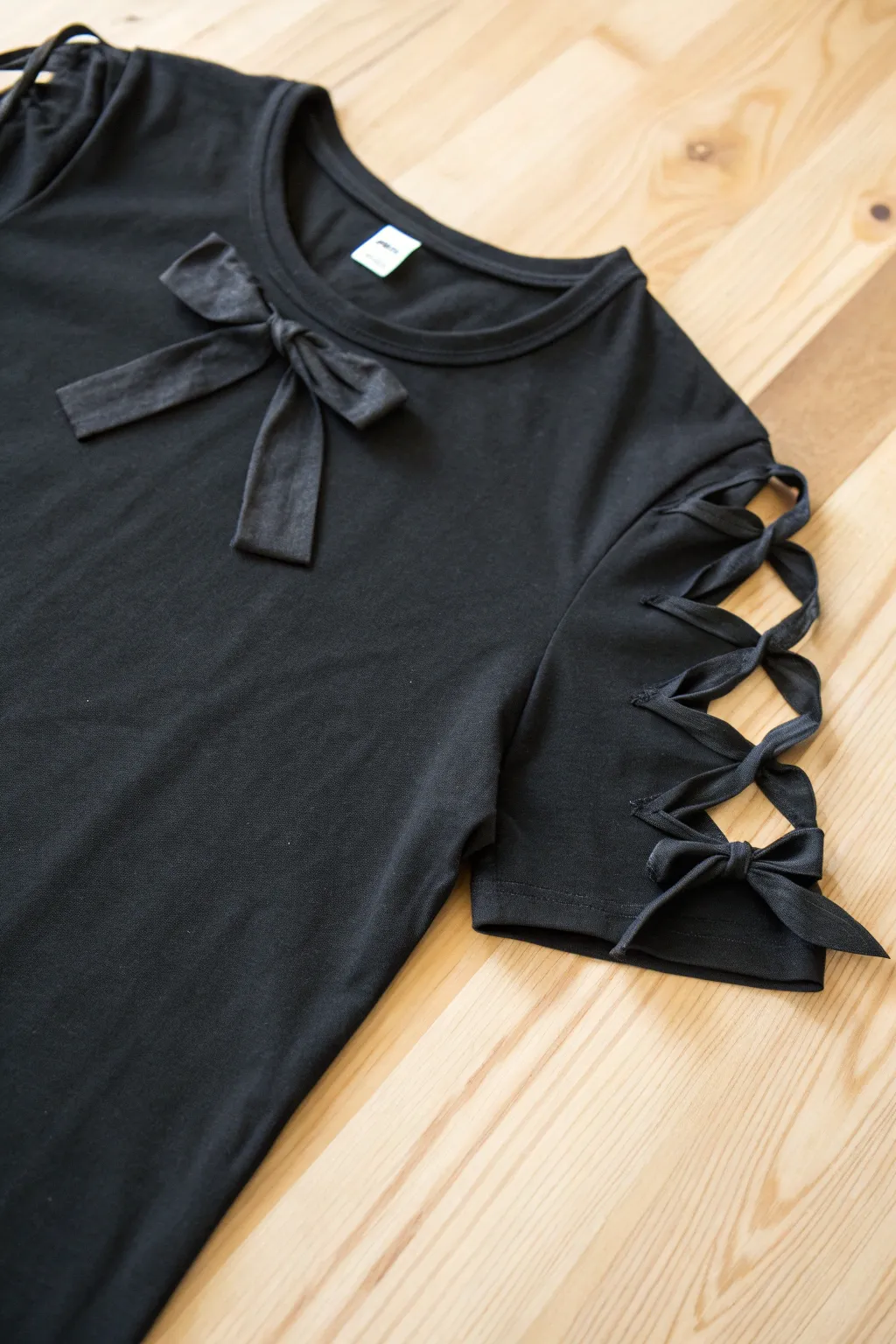 Unleash your inner rock star with these strikingly crafted sleeve designs! #PunkRockDIY #ScandiBohoStyle