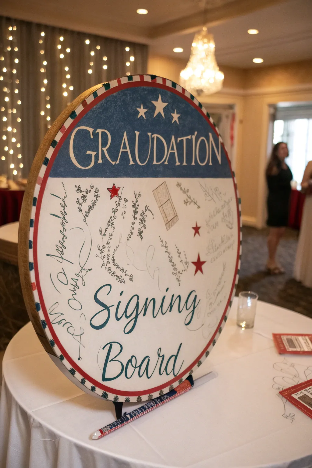 A circular signing board offering a balanced aesthetic.