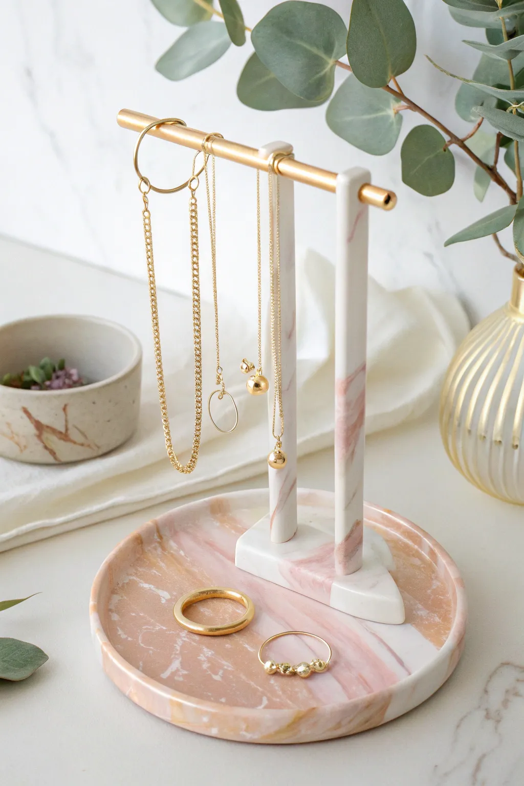 Elevate your jewelry collection with this stunning resin display stand, where artistry meets simplicity.