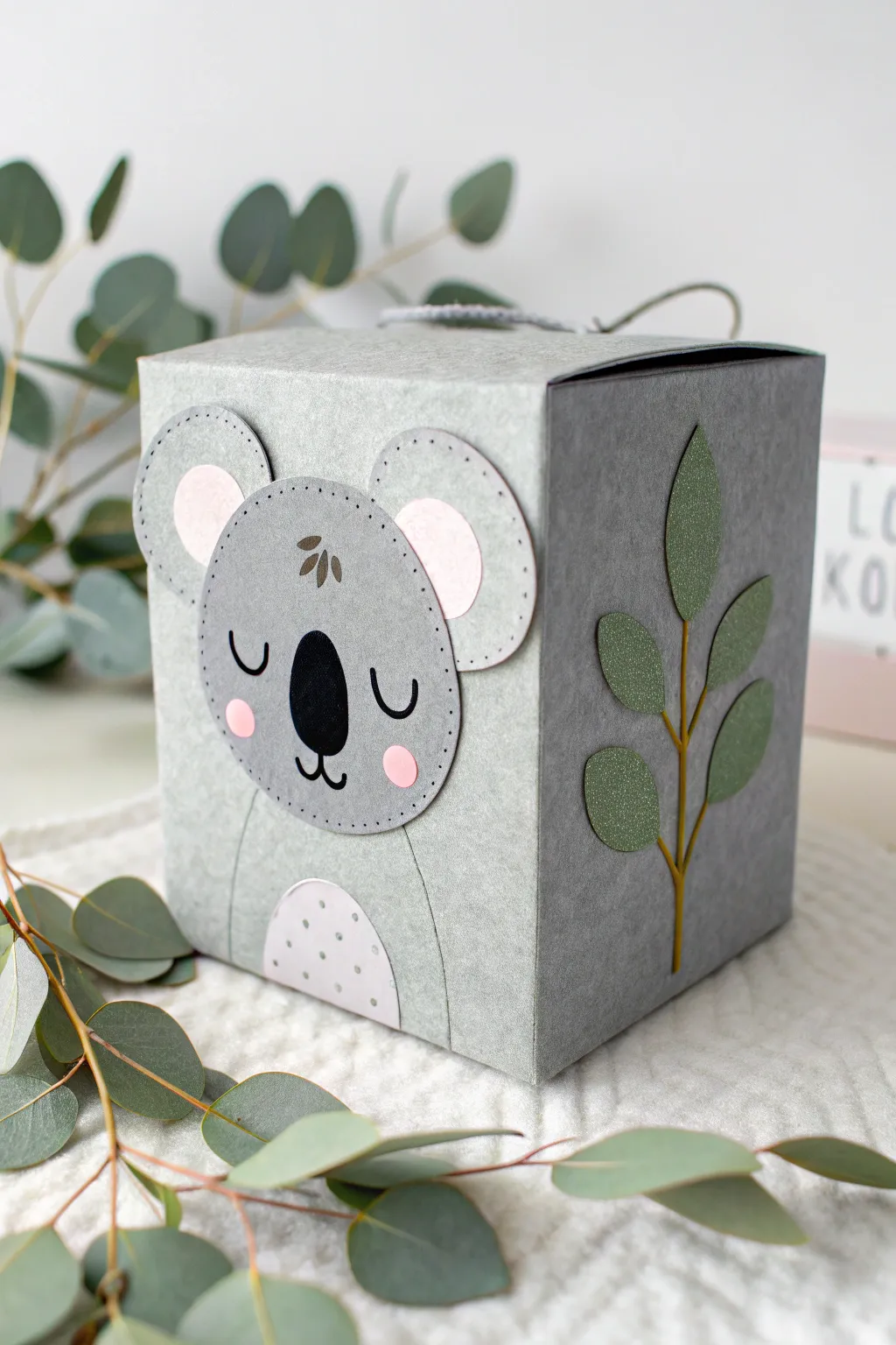 Embrace the charm of simplicity with this adorable koala Valentine box, a perfect fusion of minimalist elegance and boho beauty.