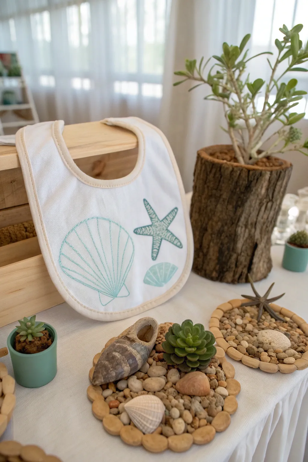 Get inspired by the sea: Transform your bib decorating station into a serene ocean escape with minimalist designs and natural elements.