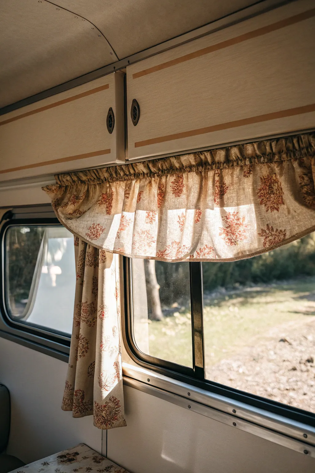 Transform your camper with DIY fabric valances for a touch of boho elegance. #CamperDecor #MinimalistBoho