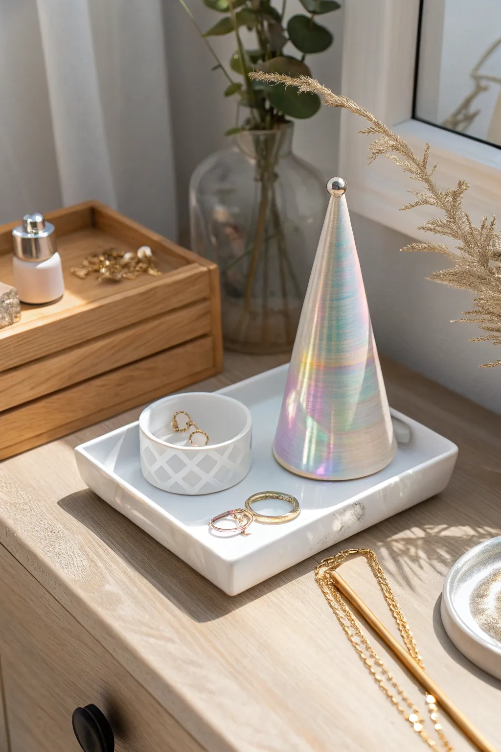 Elevate your vanity game with a stunning holographic jewelry holder that adds a splash of glam and elegance.