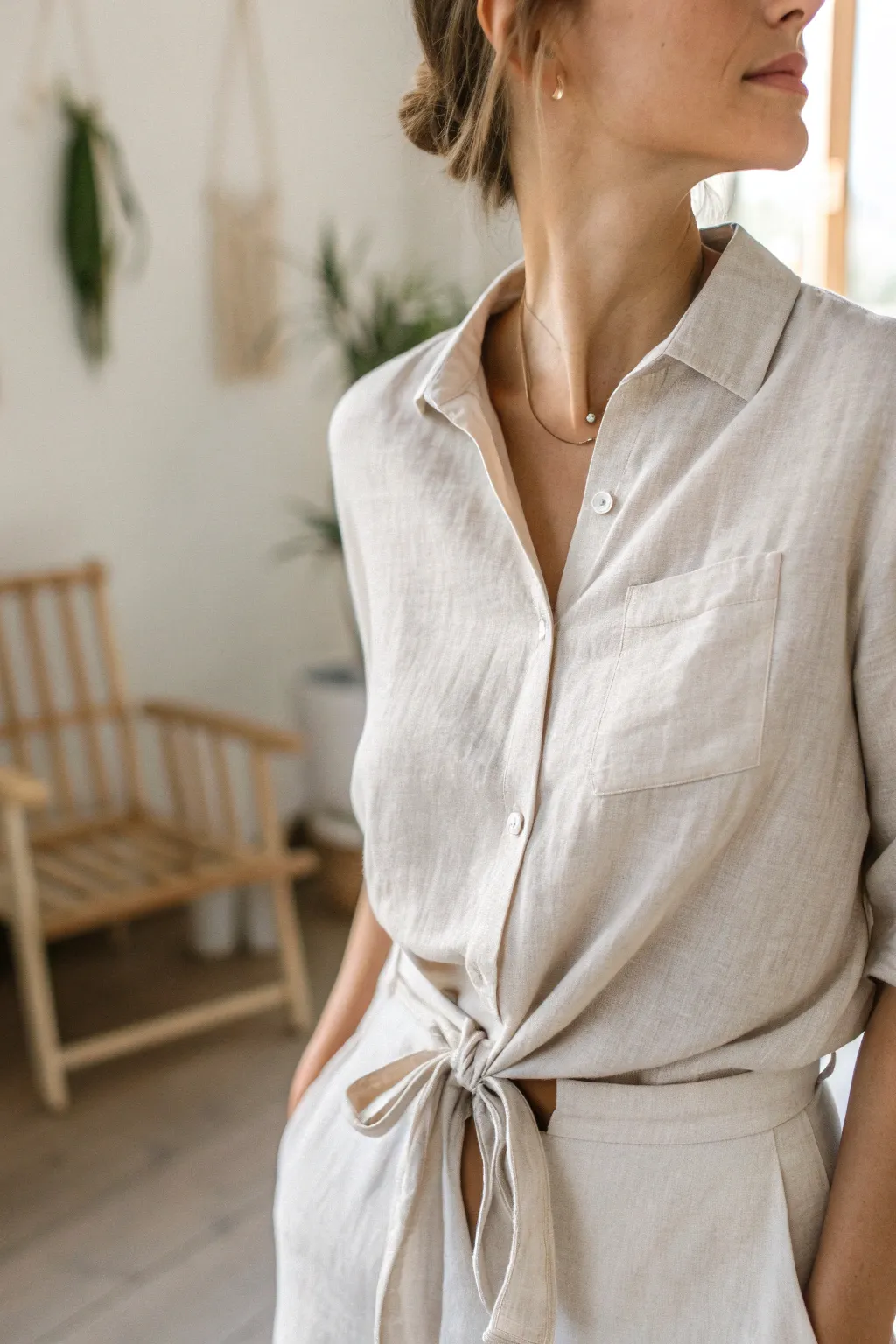 Master the art of elegance with a hidden knot: simplicity meets style.