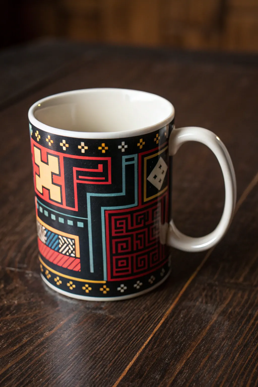 Sip in style with a nostalgic touch: Retro vibes for your morning coffee.