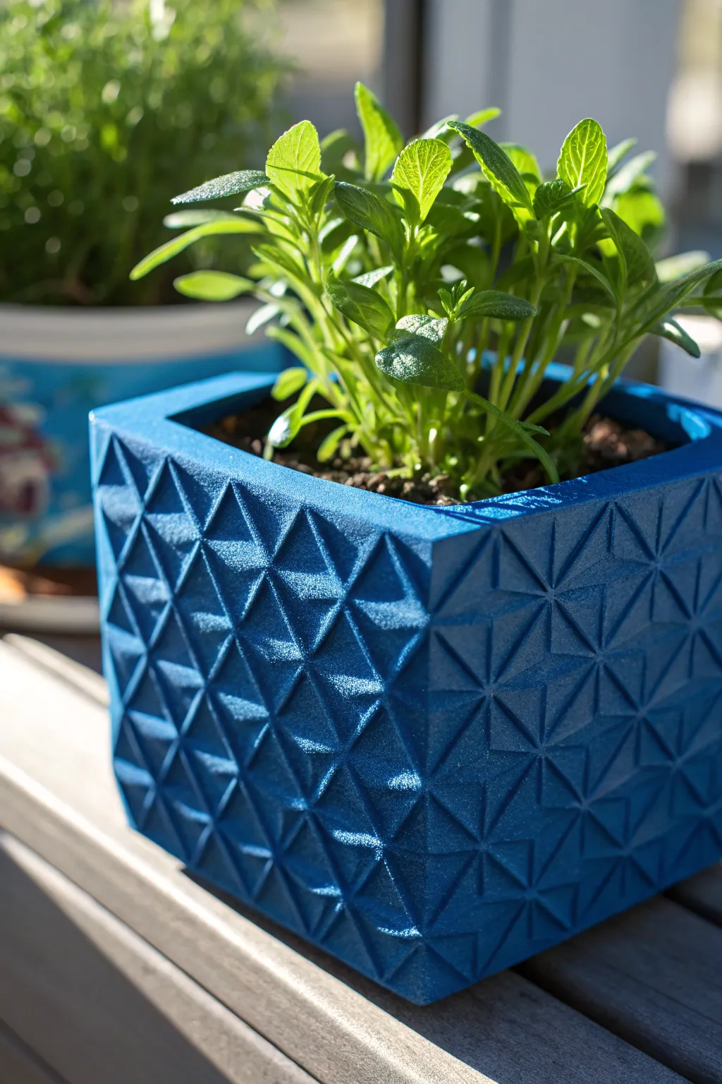 Revolutionize your plant care with this expertly crafted 3D-printed self-watering planter. Bold design meets green innovation!