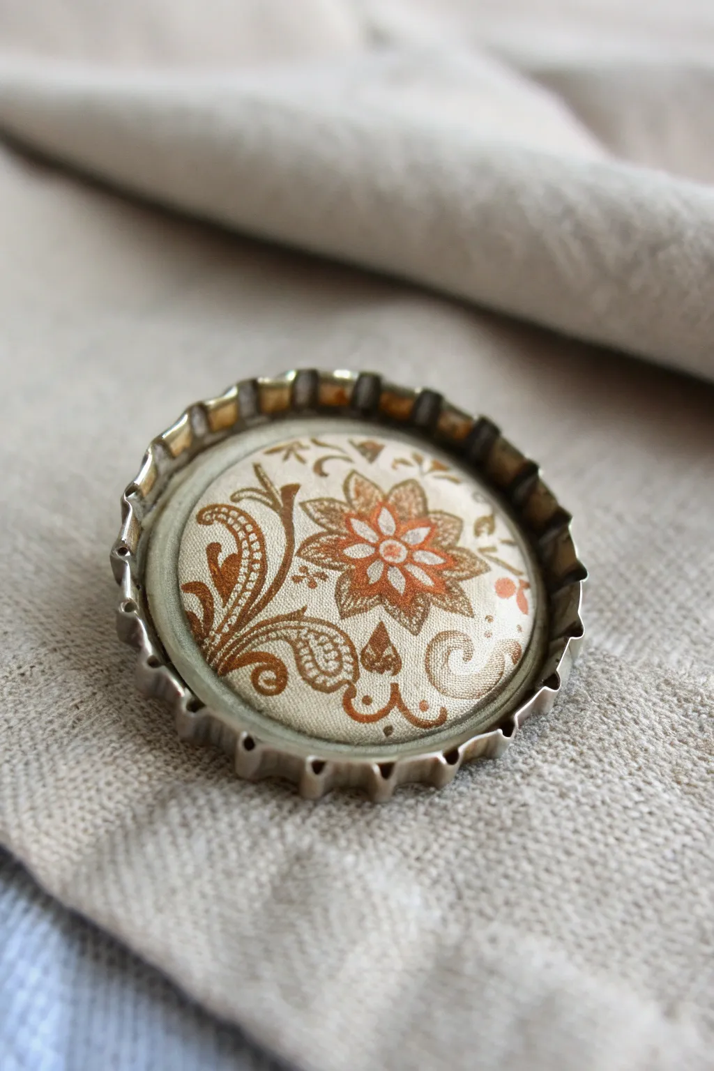 Turn nostalgia into style with vintage button jewelry – simple, elegant, and timeless.