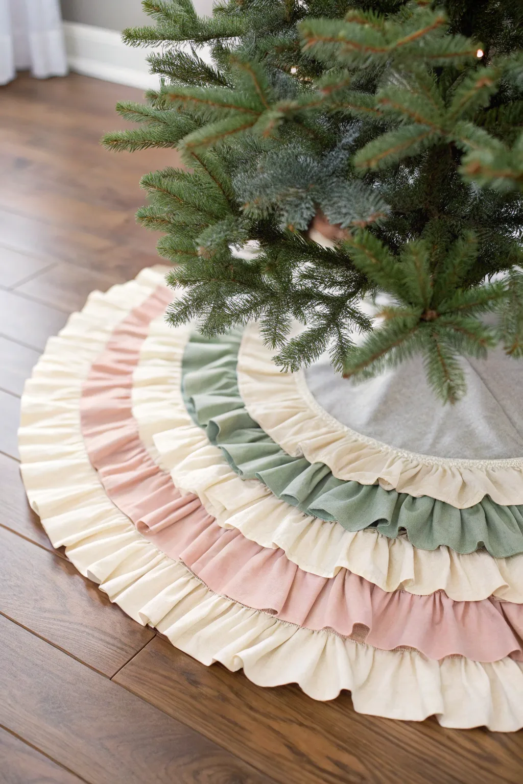 Add a touch of drama to your holiday decor with layered fabric ruffles. Perfect for the minimalist who loves a bit of flair! 🎄✨ #DIYChristmas #ScandiBoho