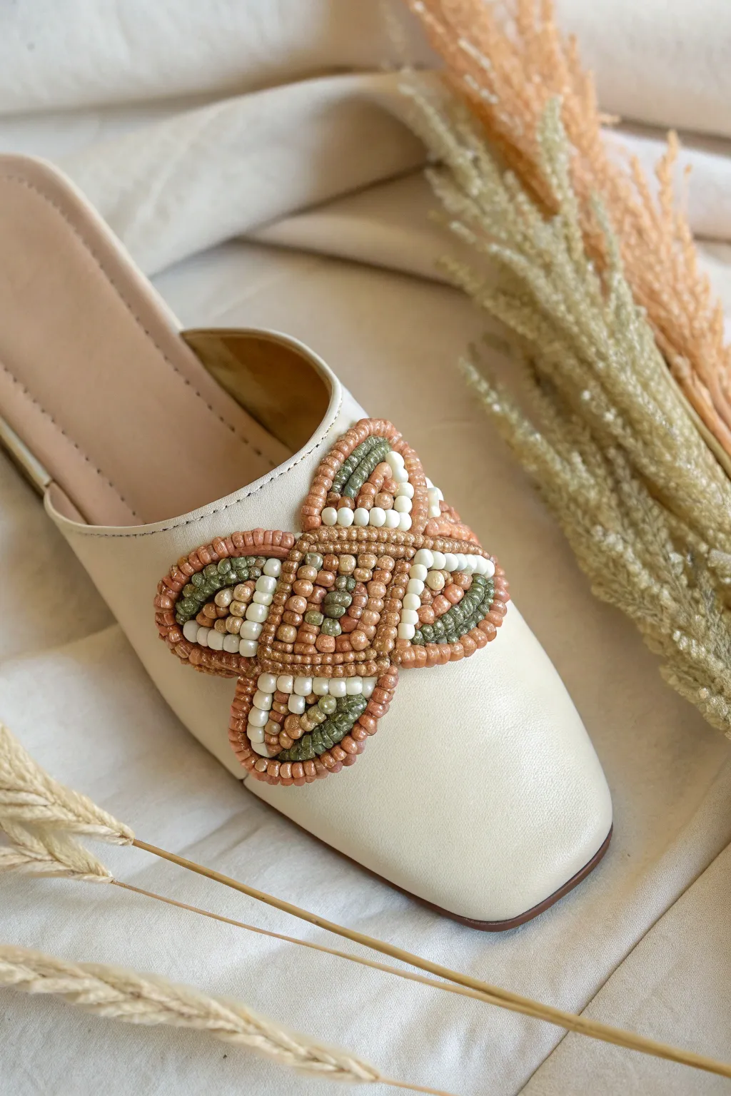 Elevate your footwear game with these exquisite beaded shoe clips, blending minimalist elegance with boho charm.