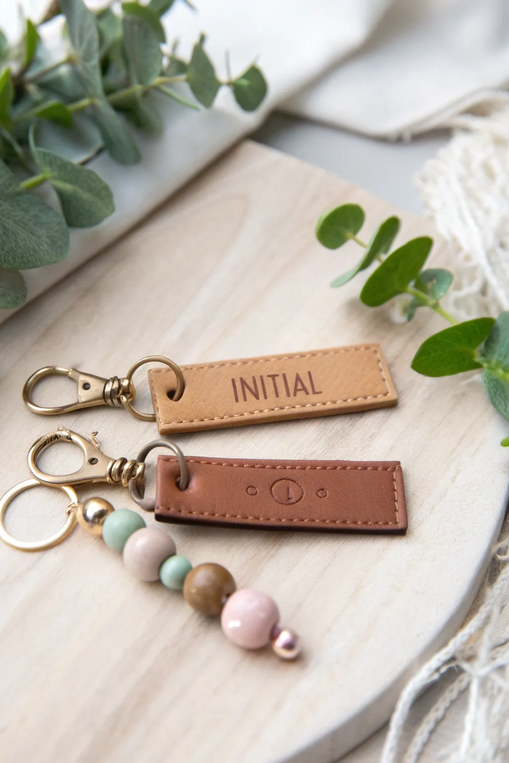 Craft with love: Elevate your gift game with a personalized keychain that speaks volumes.