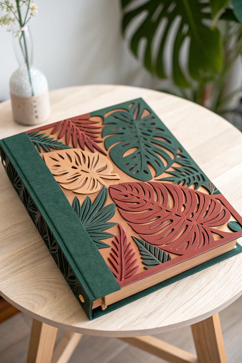 Elevate your binder with the artistry of die-cut leaves, blending minimalist charm with bold, natural beauty.