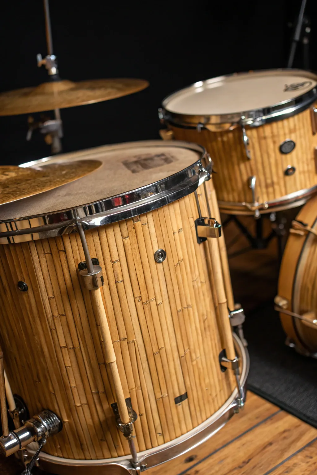 Elevate your drumming with sustainable style: Bamboo wraps for an eco-conscious beat.