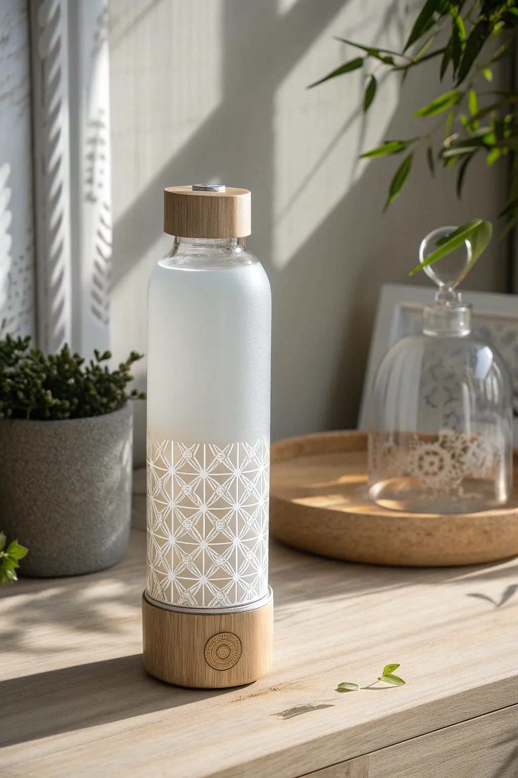 Stay stylishly hydrated with this elegant water bottle, perfect for keeping track of your daily intake.