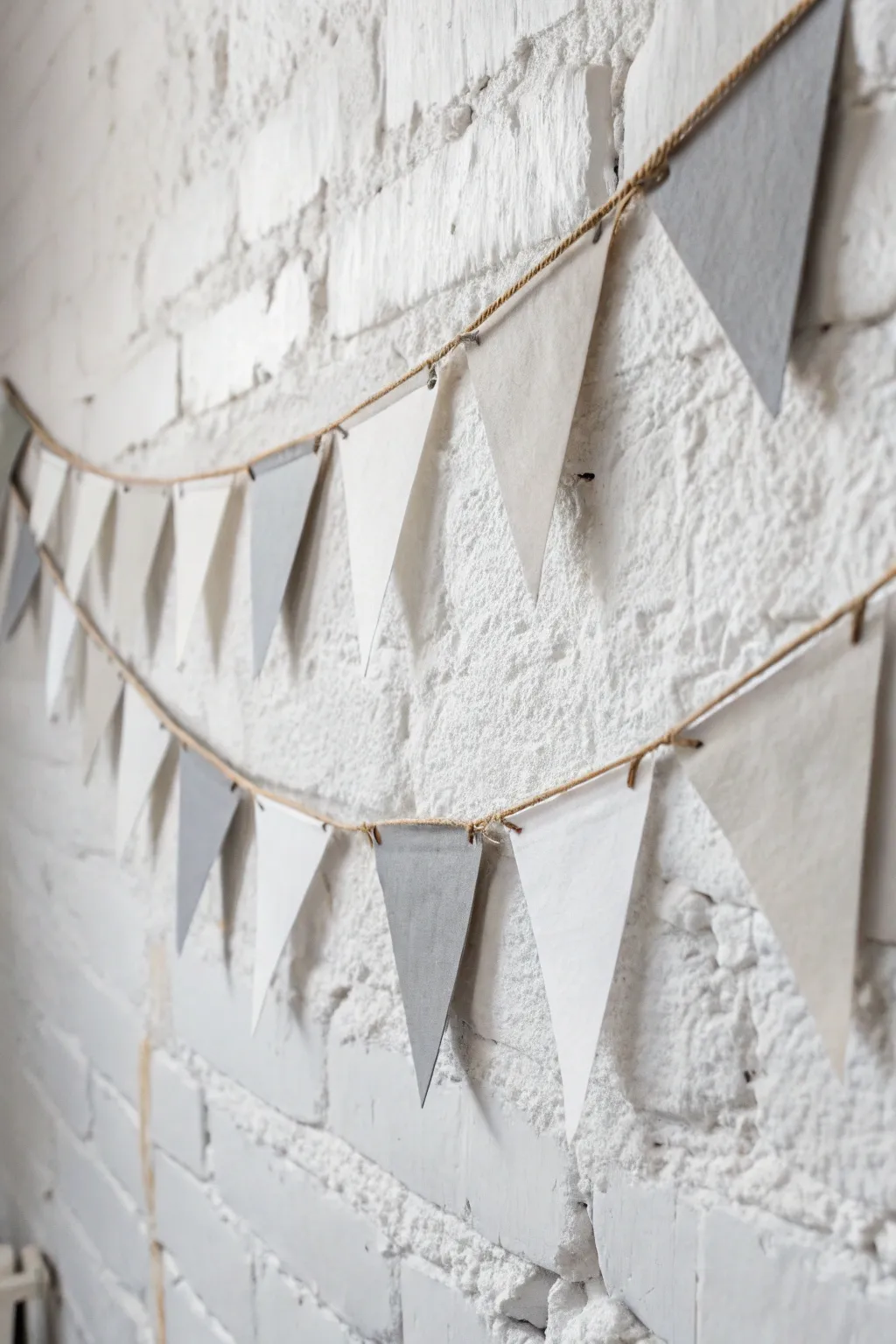 Celebrate with understated elegance: a minimalist monochrome banner perfect for the modern birthday.