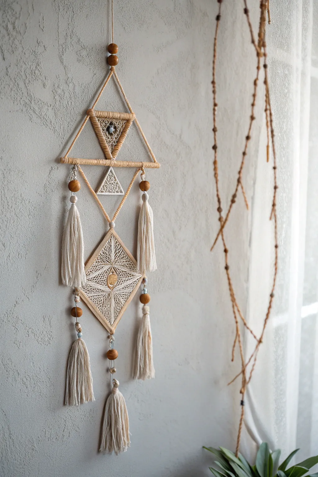 Transform your space with a touch of modern elegance—discover the beauty of geometric dream catchers.