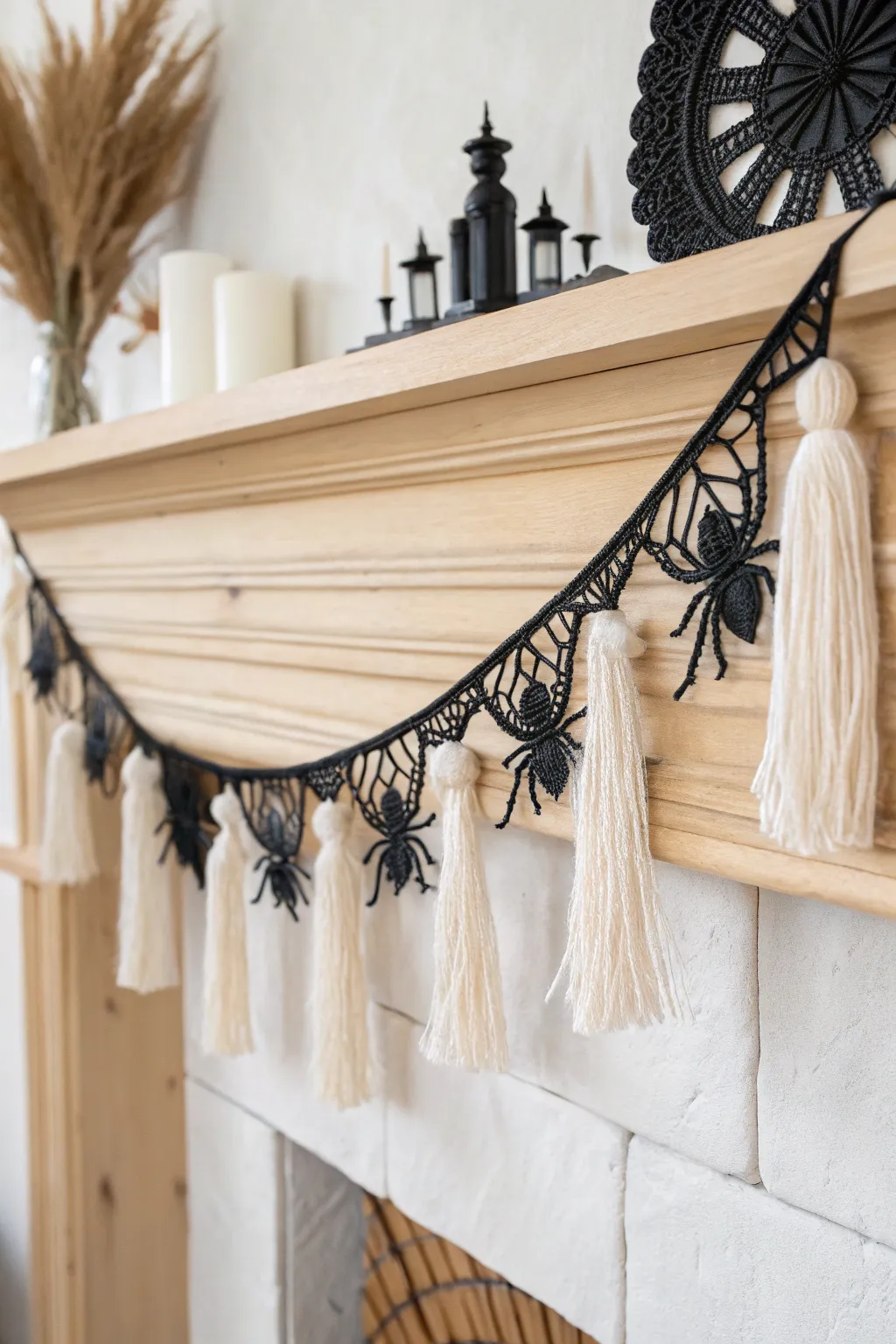 Elevate your decor with this charming spider garland, where minimalism meets boho elegance.