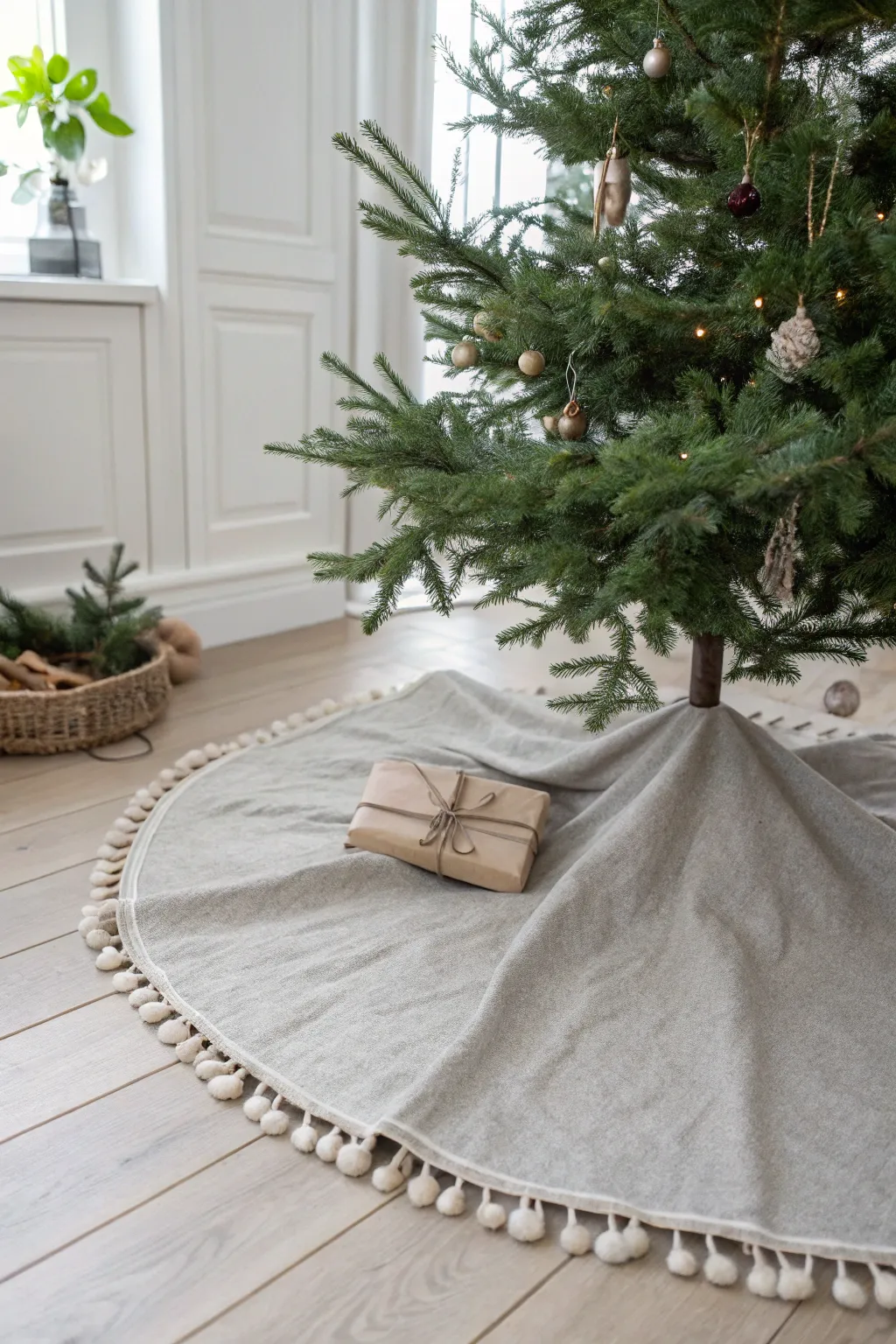Embrace the serene elegance of Scandinavian minimalism this holiday season with a handmade, boho-inspired tree skirt.
