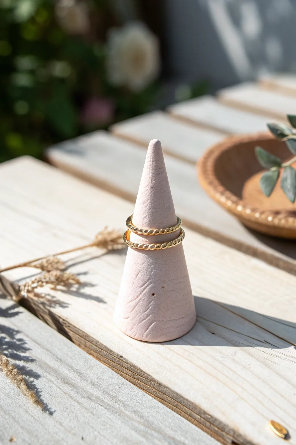 Elevate your space with the charm of handcrafted clay ring cones. Perfect for minimalist organization.
