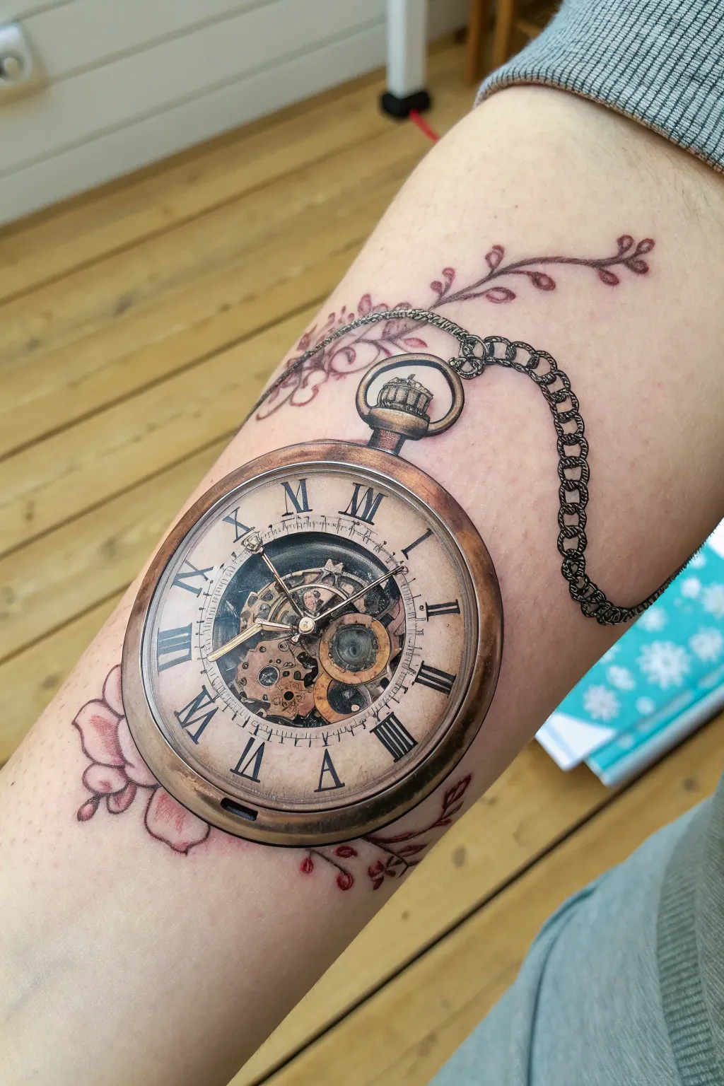 Timeless Elegance: A vintage pocket watch tattoo that whispers stories from the past.