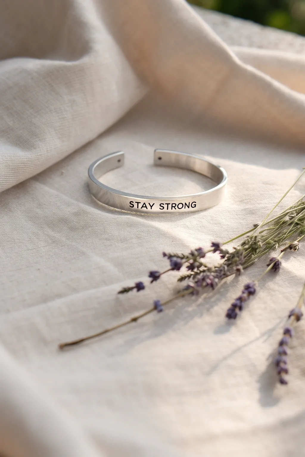 Embrace daily positivity with a touch of elegance. 🌿✨