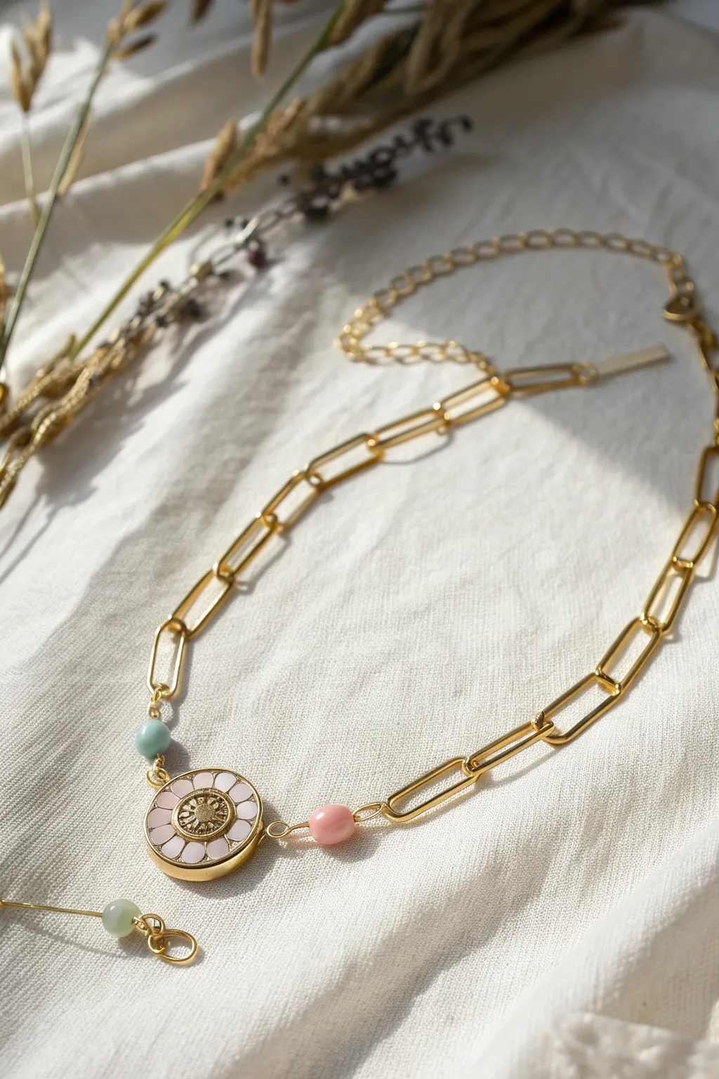 Transform simplicity into elegance with a DIY paperclip necklace that tells a story of craftsmanship and nostalgia.