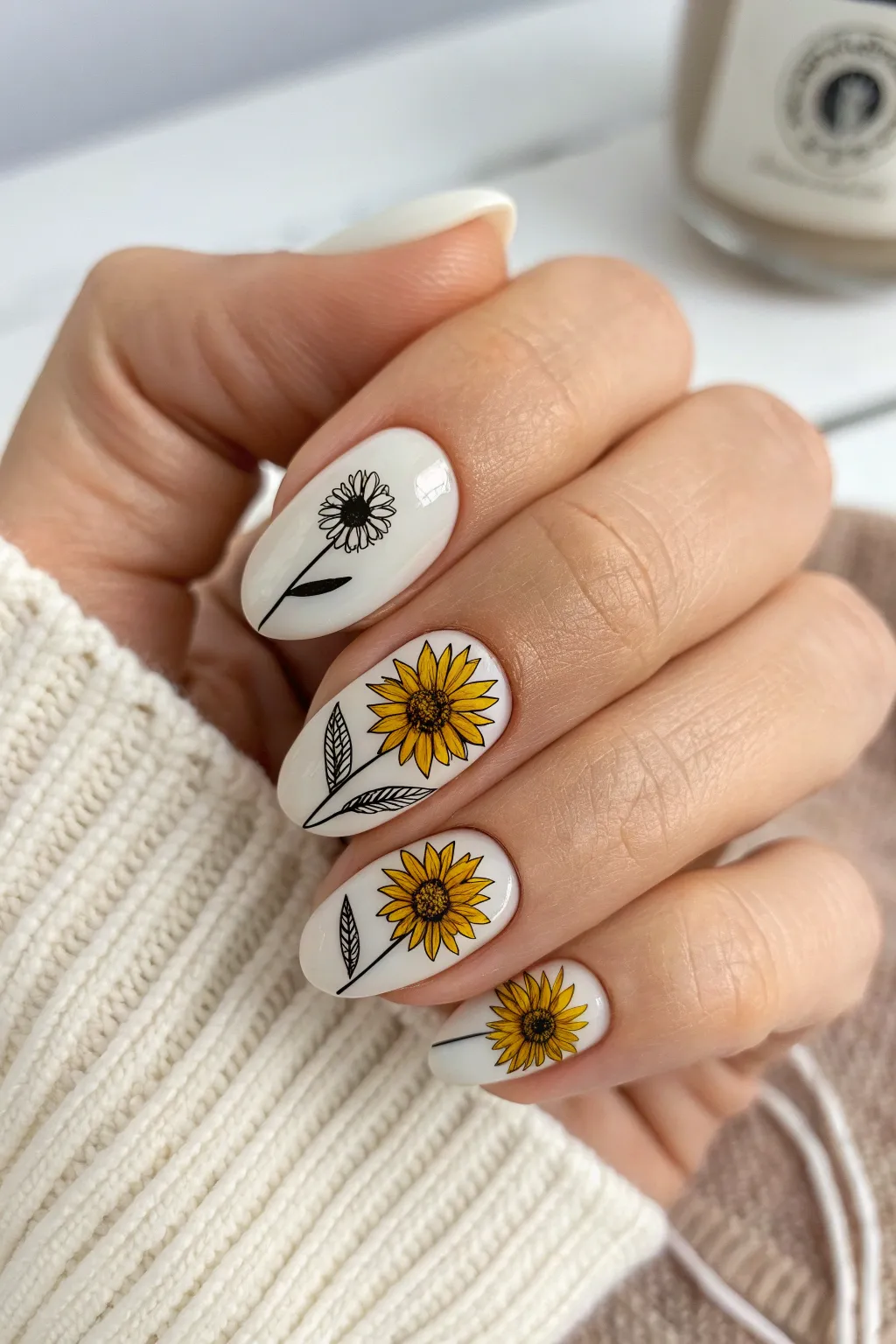 Embrace elegance with minimalist sunflower nails, where simplicity meets nature's charm.