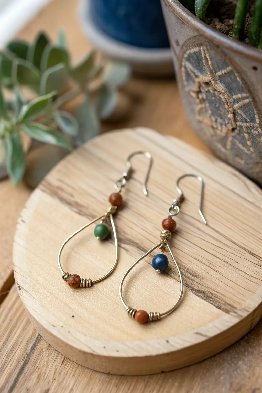 Discover the art of beaded elegance with these stunning handcrafted wire earrings, where simplicity meets natural beauty.
