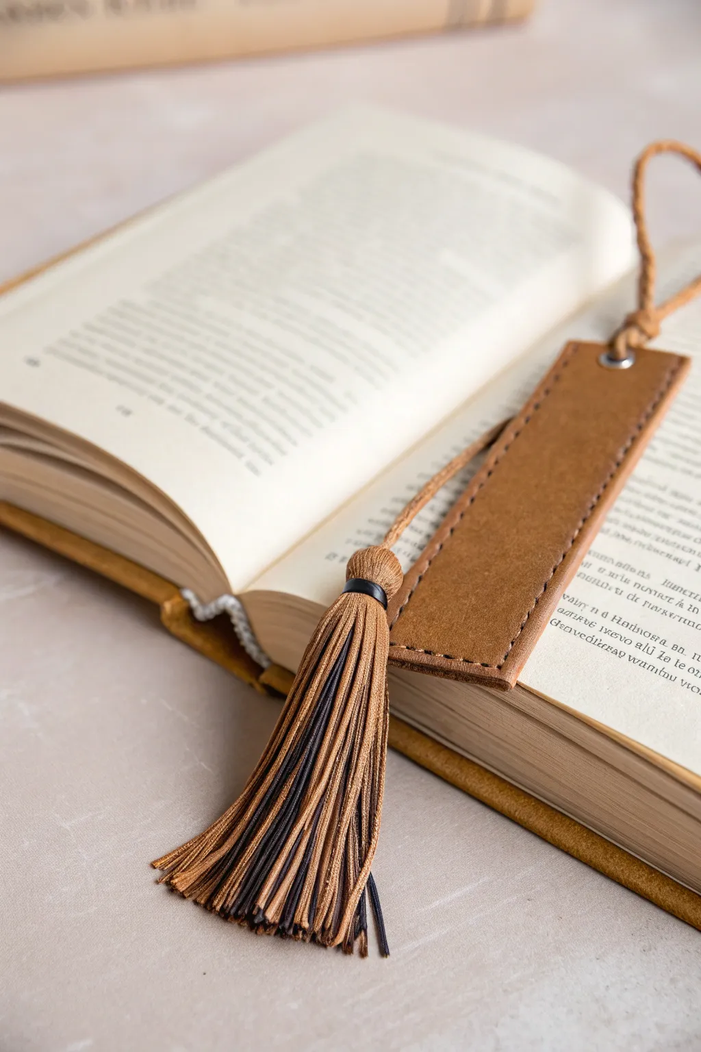 Elevate your reading experience with this handcrafted leather tassel bookmark—where simplicity meets timeless elegance.