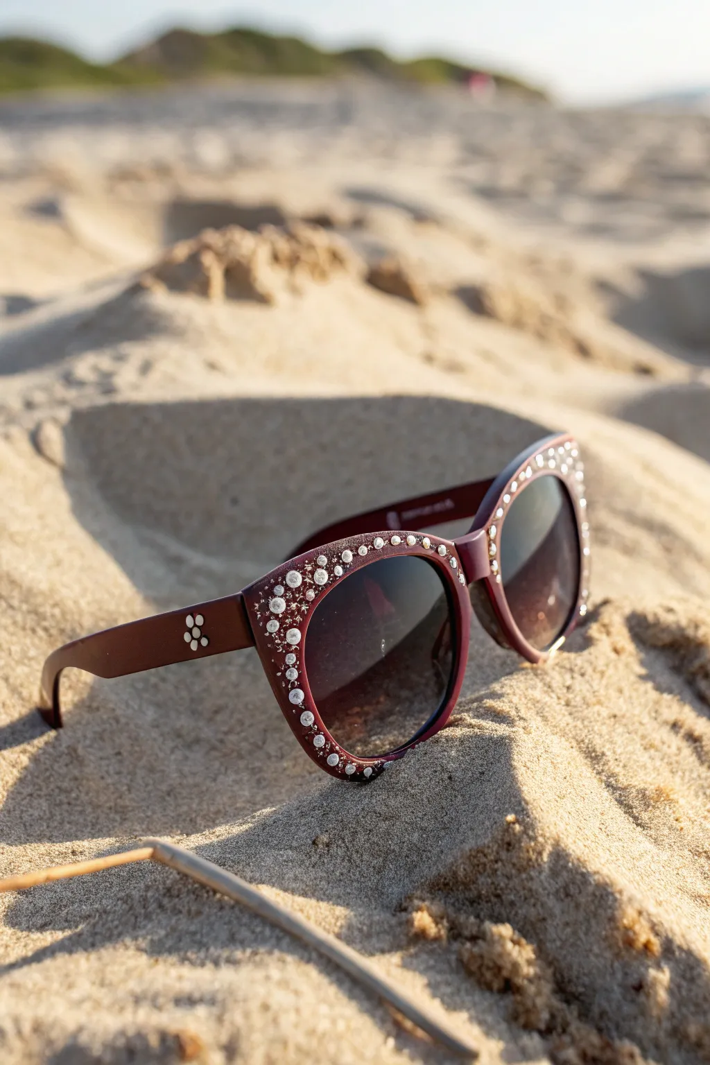Transform your sunnies into a beach statement with a touch of craft and sparkle!
