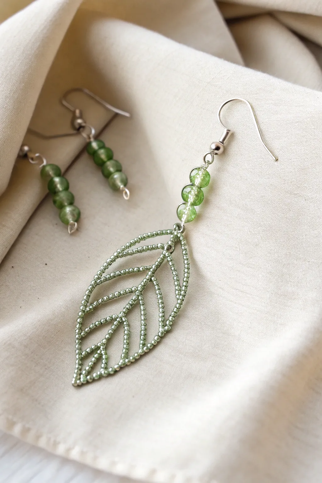 Embrace the forest's magic with these elegant leaf-inspired earrings, perfect for nature lovers.