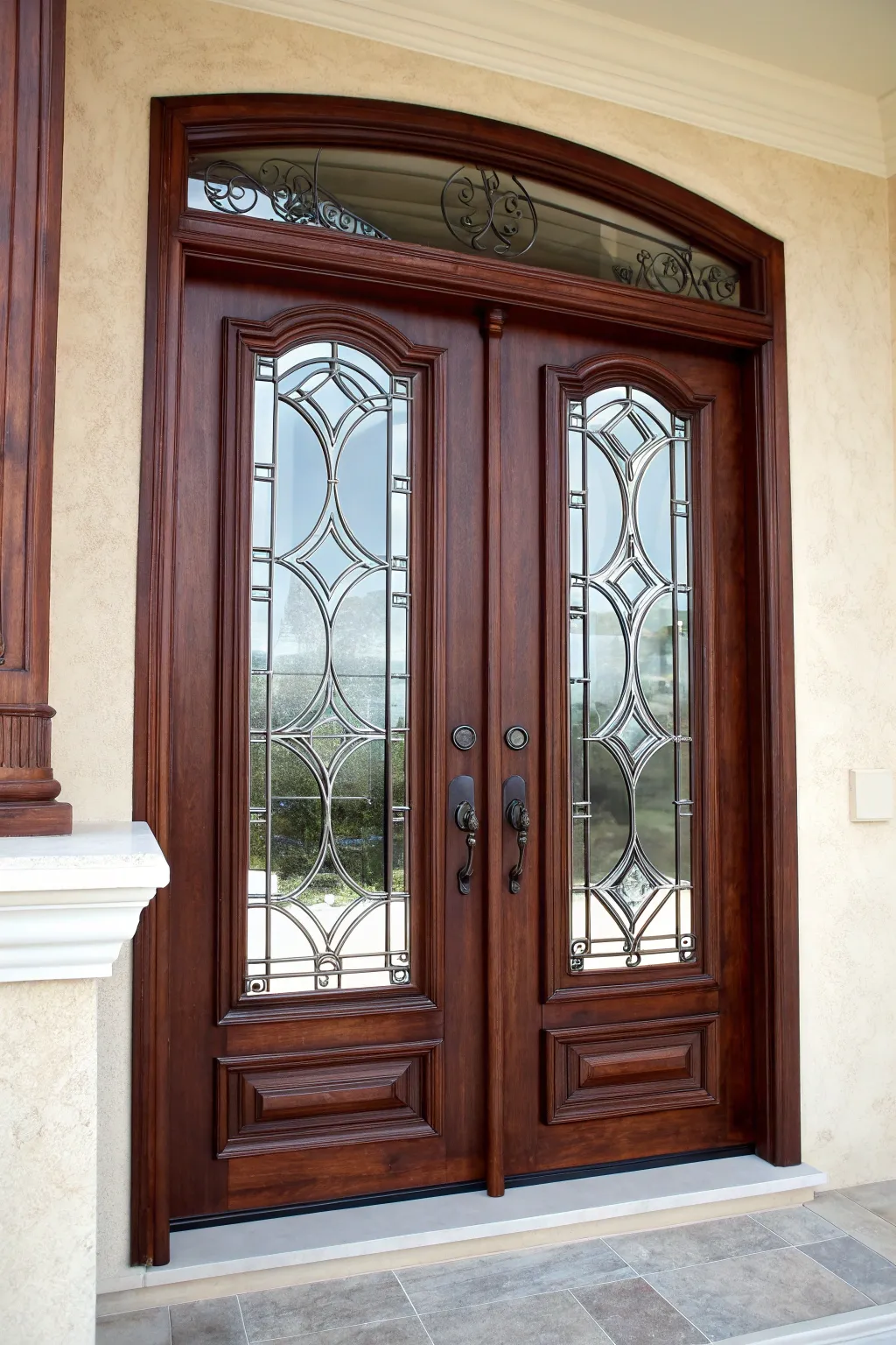 Transform your space with the elegance of French doors. A masterpiece of craftsmanship and style.