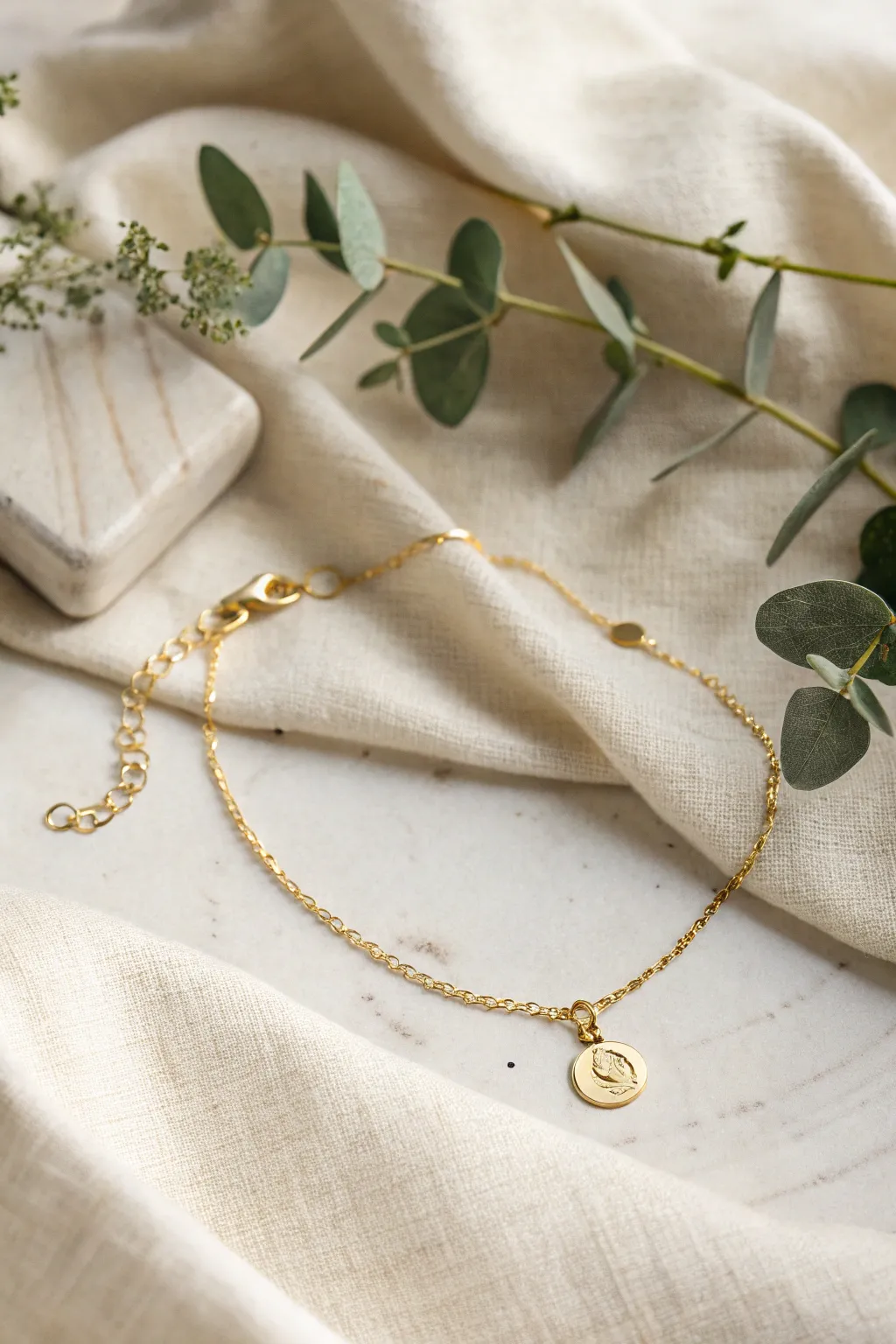 Elegance in Simplicity: A DIY bridesmaid keepsake to cherish.