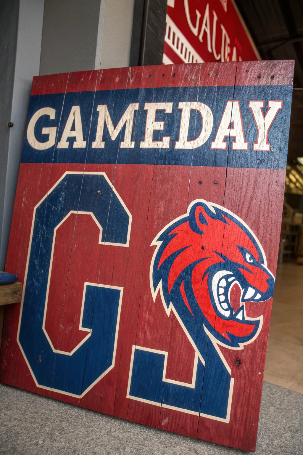 Make a statement with bold colors and craftsmanship: The ultimate gameday sign!