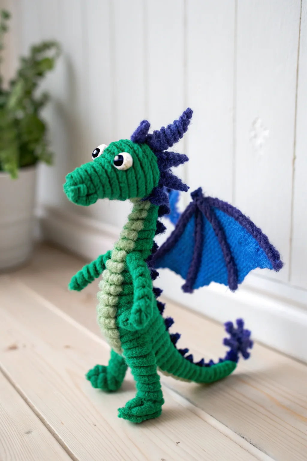 Unleash your imagination with this charming pipecleaner dragon puppet!