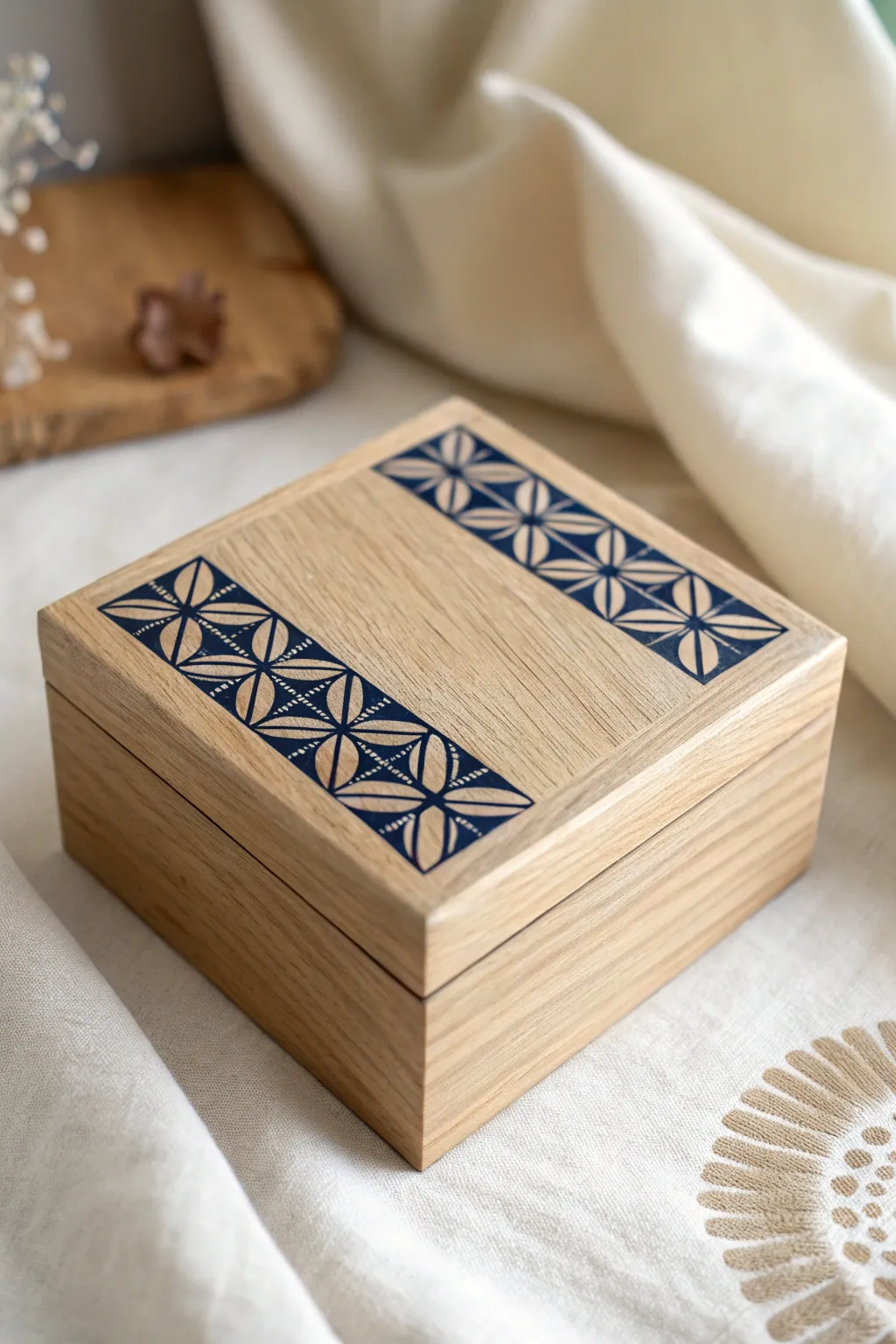 Embrace simplicity and elegance with a touch of bold design in this beautifully crafted wooden gift box.