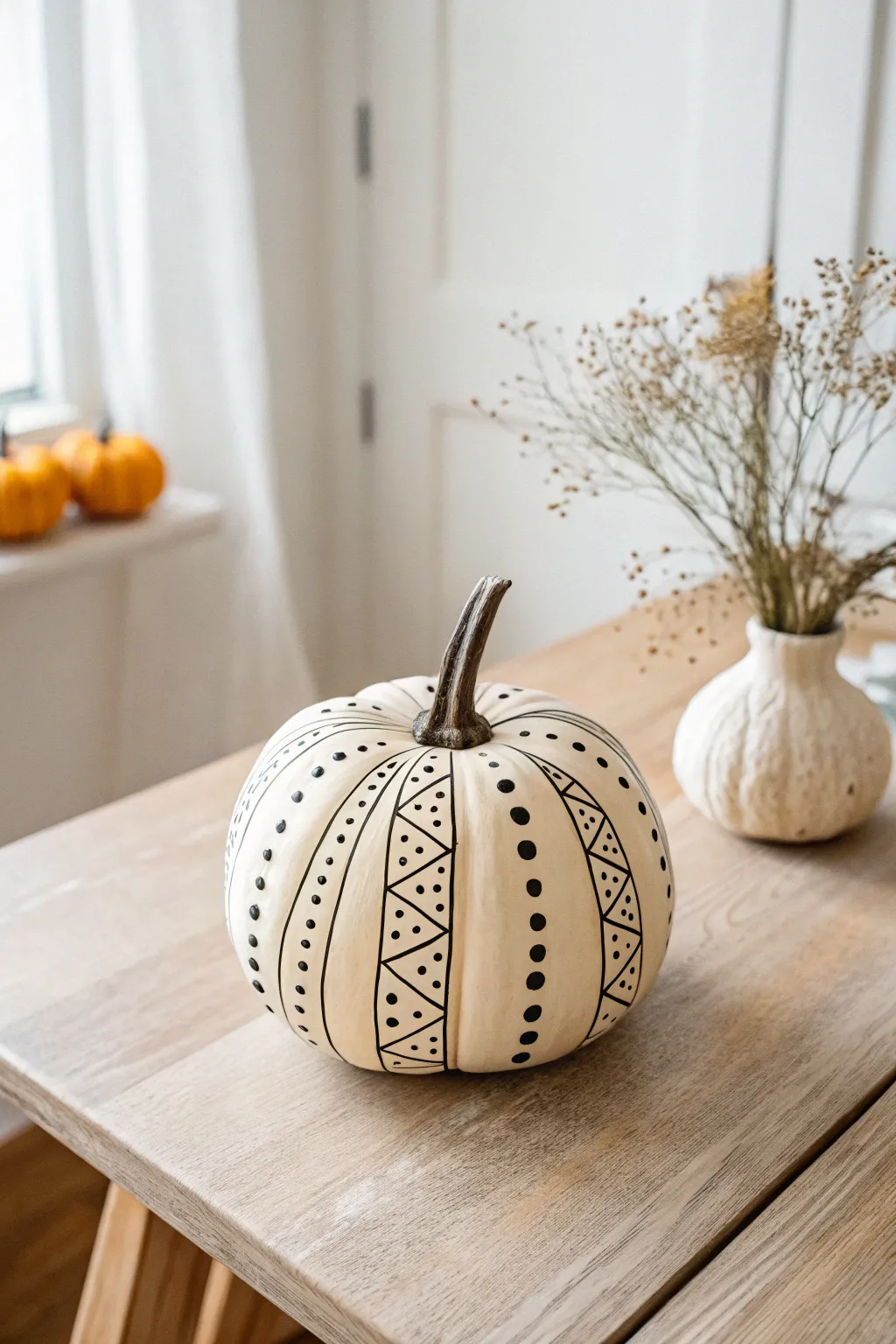 Embrace the beauty of simplicity with this minimalist pumpkin design, perfect for adding a touch of elegance to your autumn decor.