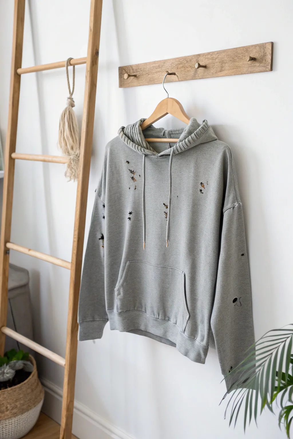 Elevate your style with artistic distressed details for a chic, boho-inspired look.