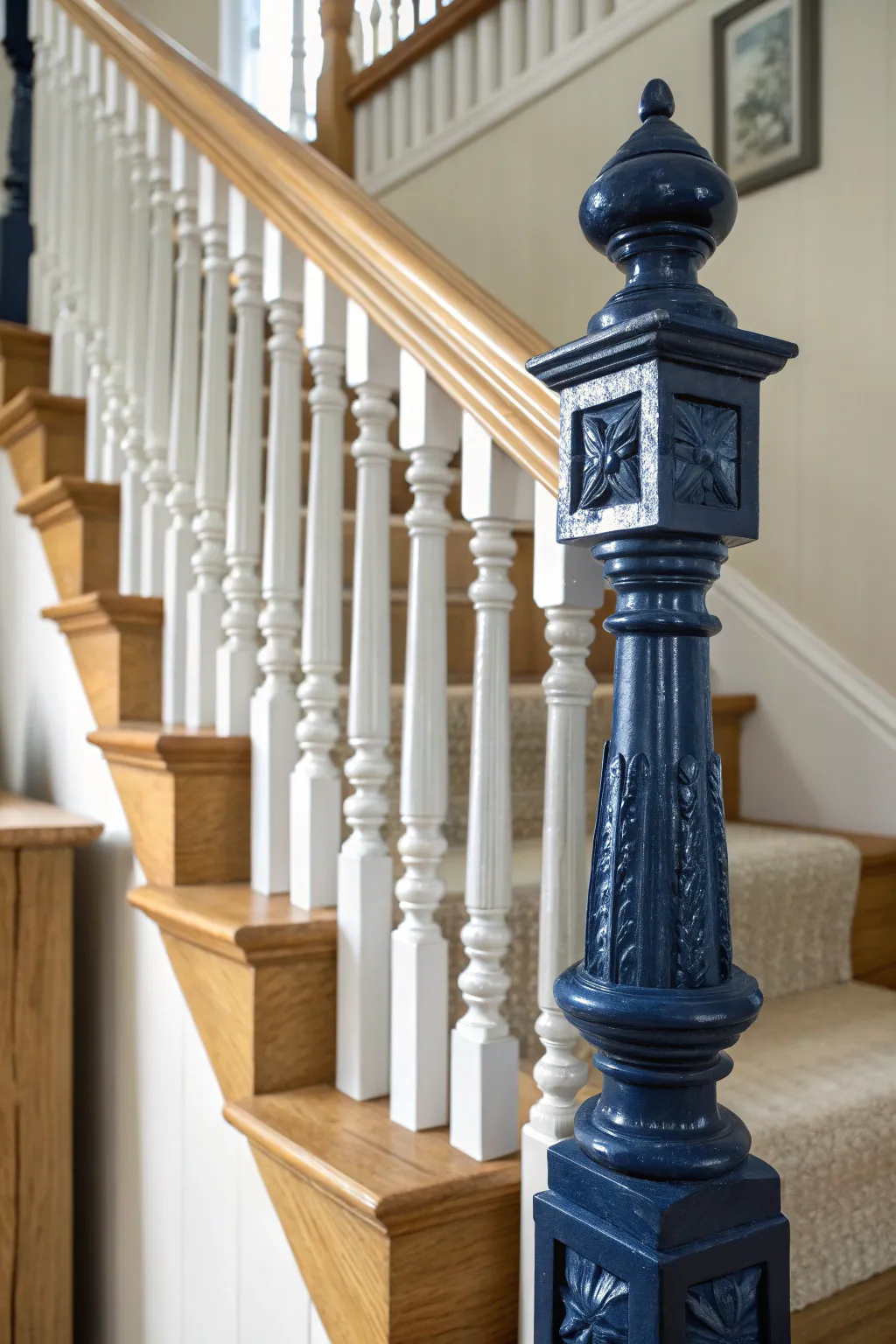 Transform your staircase with a bold touch: contrasting newel posts that stand out.