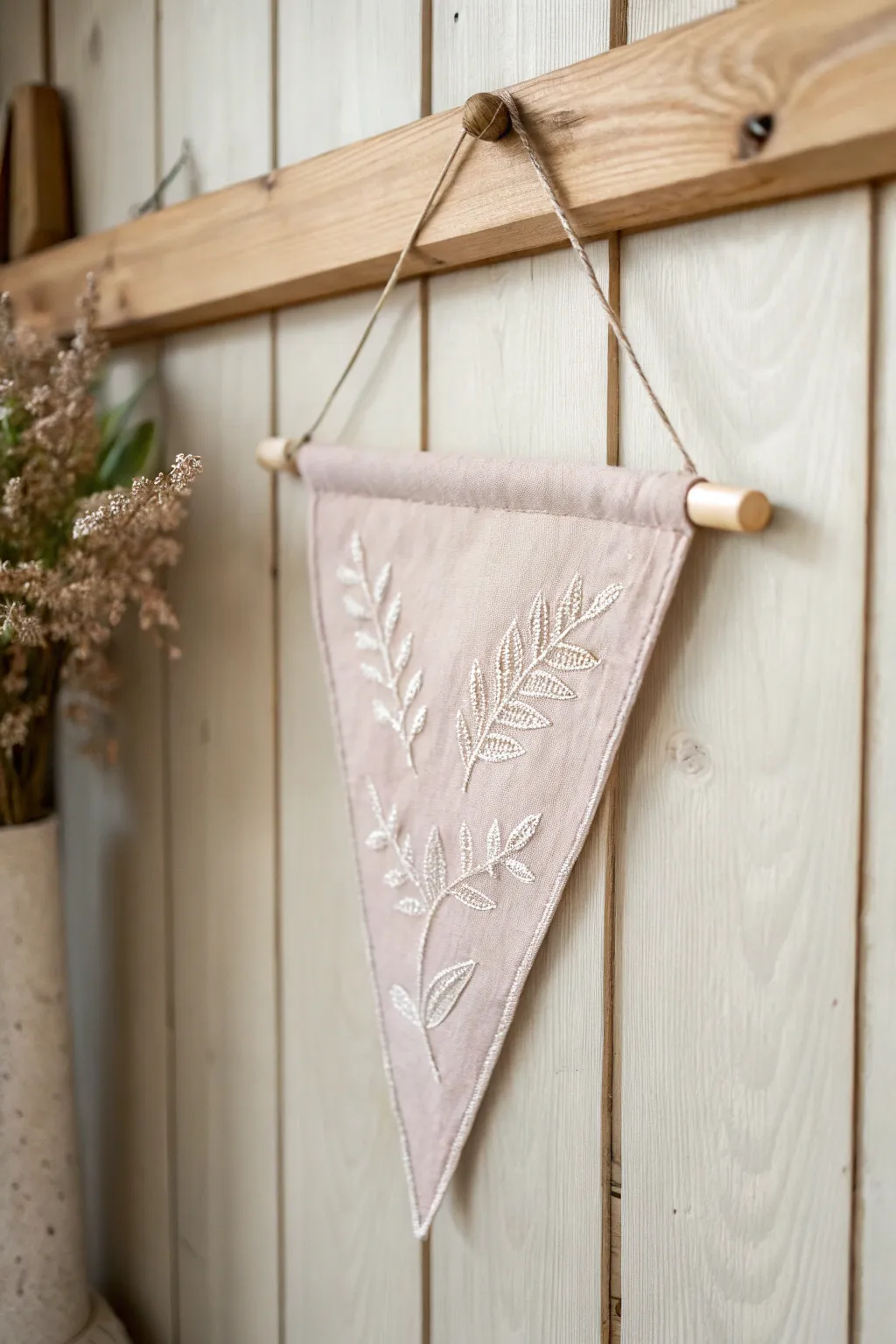 Tiny elegance: This mini pennant brings joy and style to any space with its minimalist charm and boho flair.