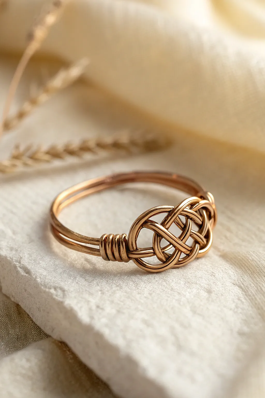 Discover the elegance of Celtic knot patterns in wire rings, where history meets modern craftsmanship.