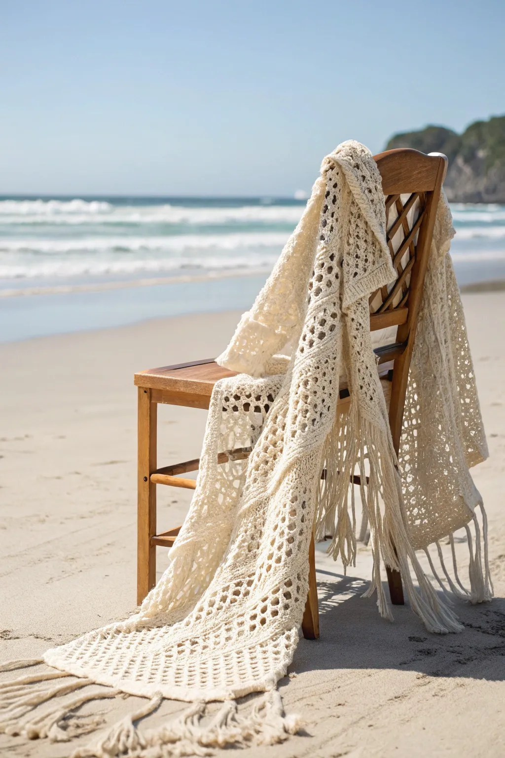 Embrace the sun in style with this chic crochet mesh beach cover-up. 🌊✨ #MinimalistBoho #CraftedWithLove