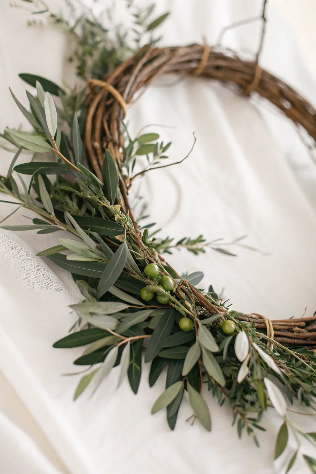 Embrace simplicity with a touch of nature—minimalist elegance at its finest.
