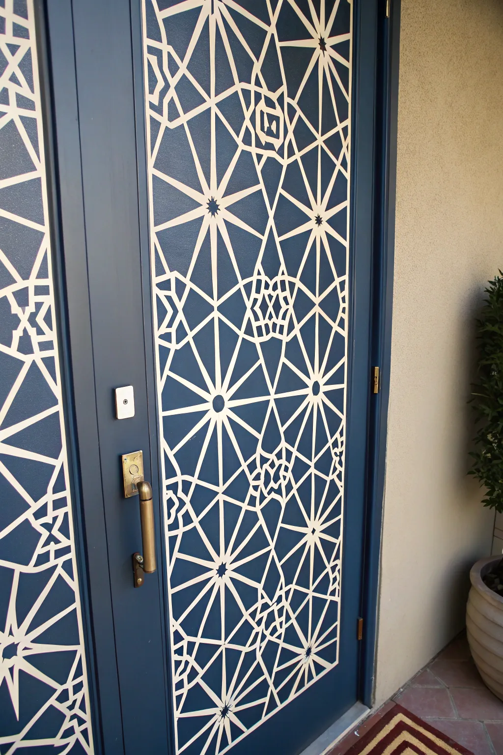 Transform your space with a touch of geometric elegance.