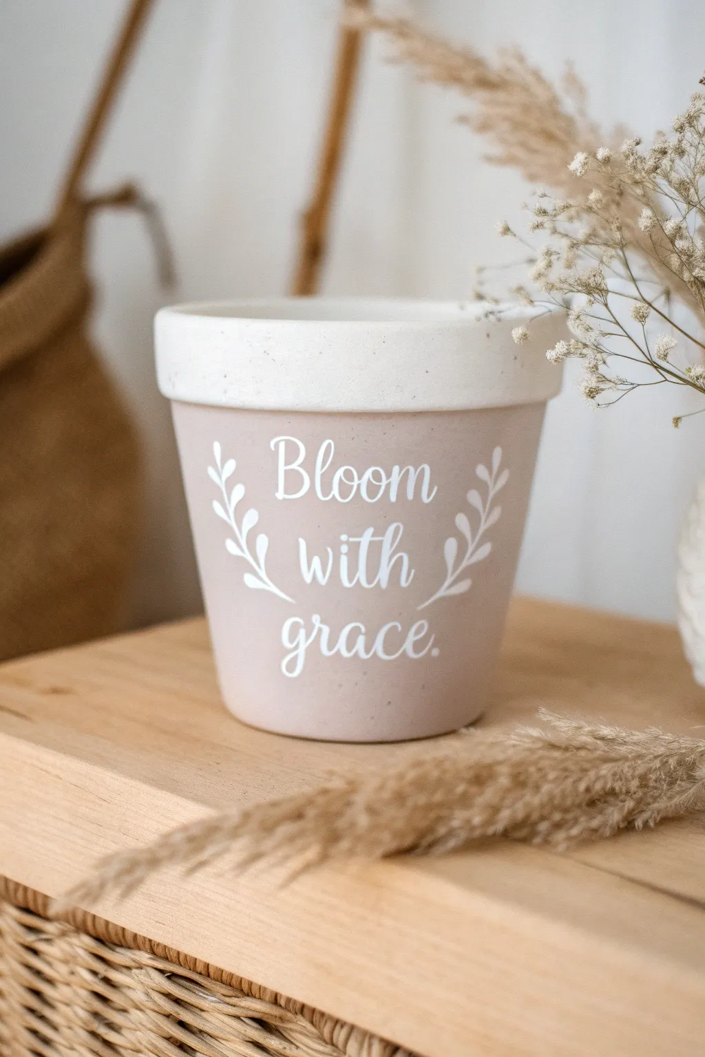 Bring positivity to your space with a personalized flower pot that uplifts every morning. 🌿✨